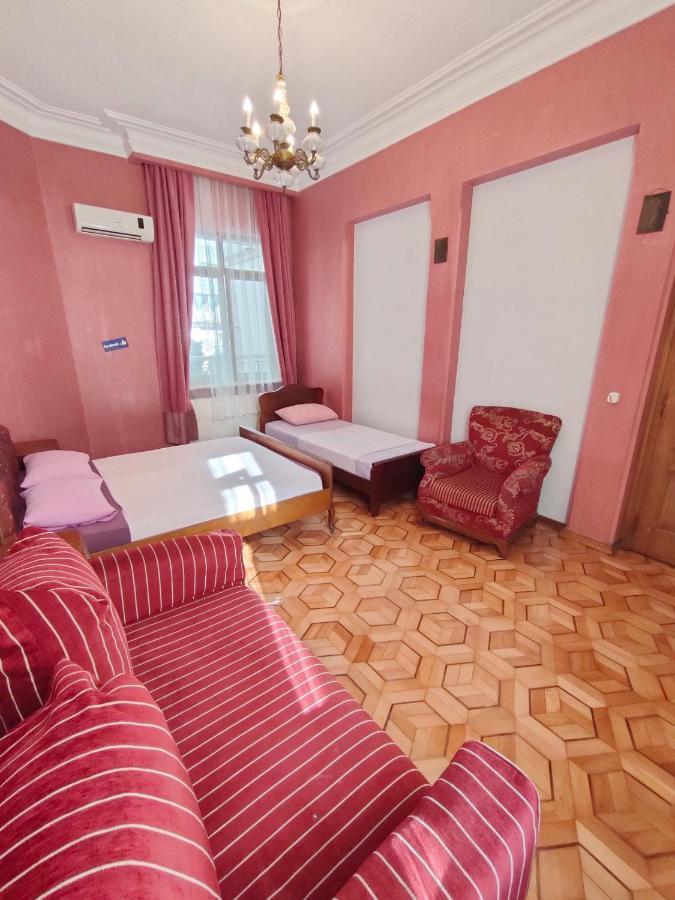 Batumi Sun Hostel Экстерьер фото