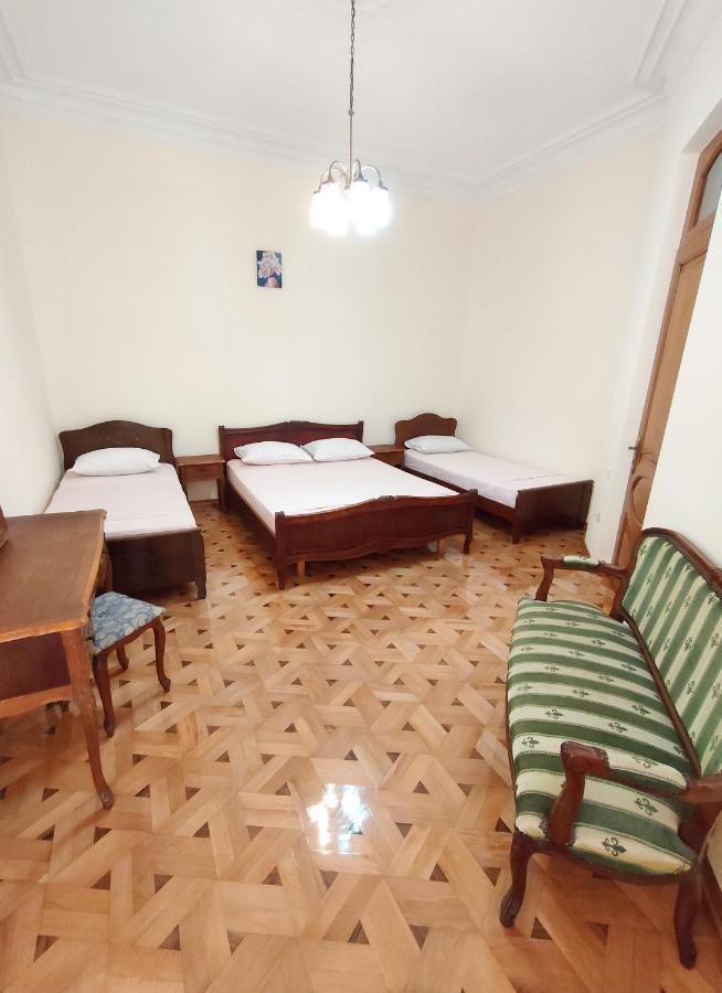 Batumi Sun Hostel Экстерьер фото