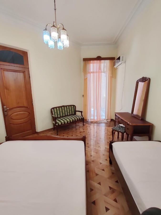 Batumi Sun Hostel Экстерьер фото